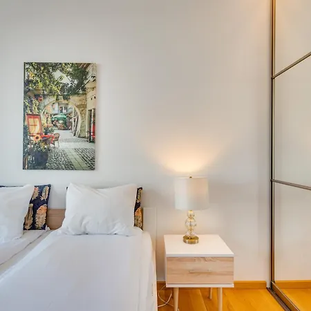 Apartment Grudziadzka 6a By Homeprime